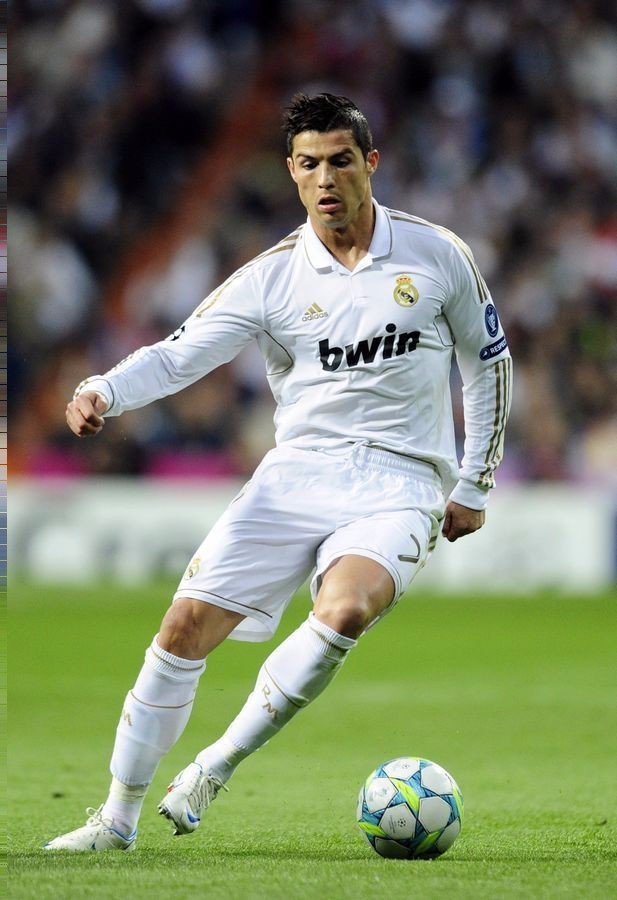 曝皇马已解雇阿隆索！踢曼城后正式官宣 42岁青训传奇任临时教练（传皇马解雇阿隆索：战曼城后将官宣，42岁青训名宿出任临时主帅）