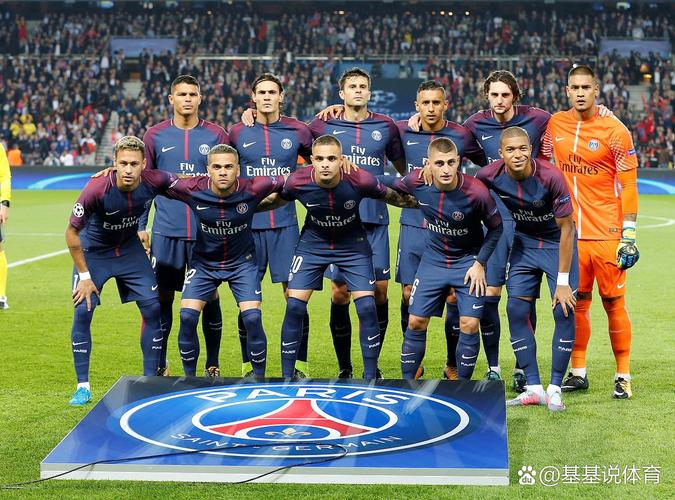 致敬若塔，阿隆索、阿诺德等人到安菲尔德纪念碑前献花（阿隆索、阿诺德等赴安菲尔德纪念碑献花，向若塔致敬）