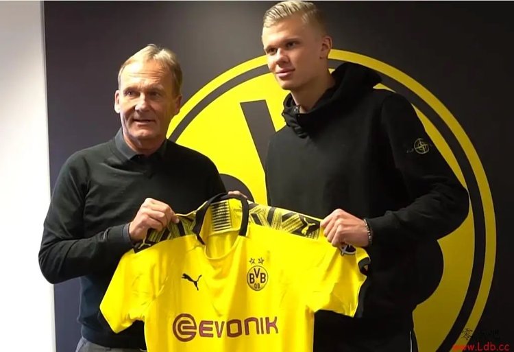 76人拒逆转！恩比德39分+18罚，探花大爆发，乔治23+6+5全队第二（76人拒绝被逆转！恩比德39分+18罚，探花爆发，乔治23+6+5居全队次席）