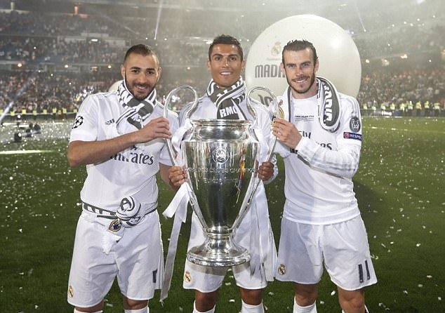 英超：曼城主场3-1击败布莱顿（英超战报：曼城主场3-1力克布莱顿）