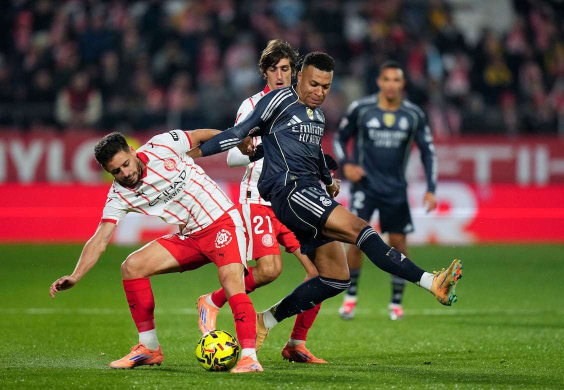 进球助攻双榜首，帕斯12轮造9球意甲球员直接参与进球数第一（帕斯12轮9次参与破门，进球+助攻双榜领跑，居意甲第一）