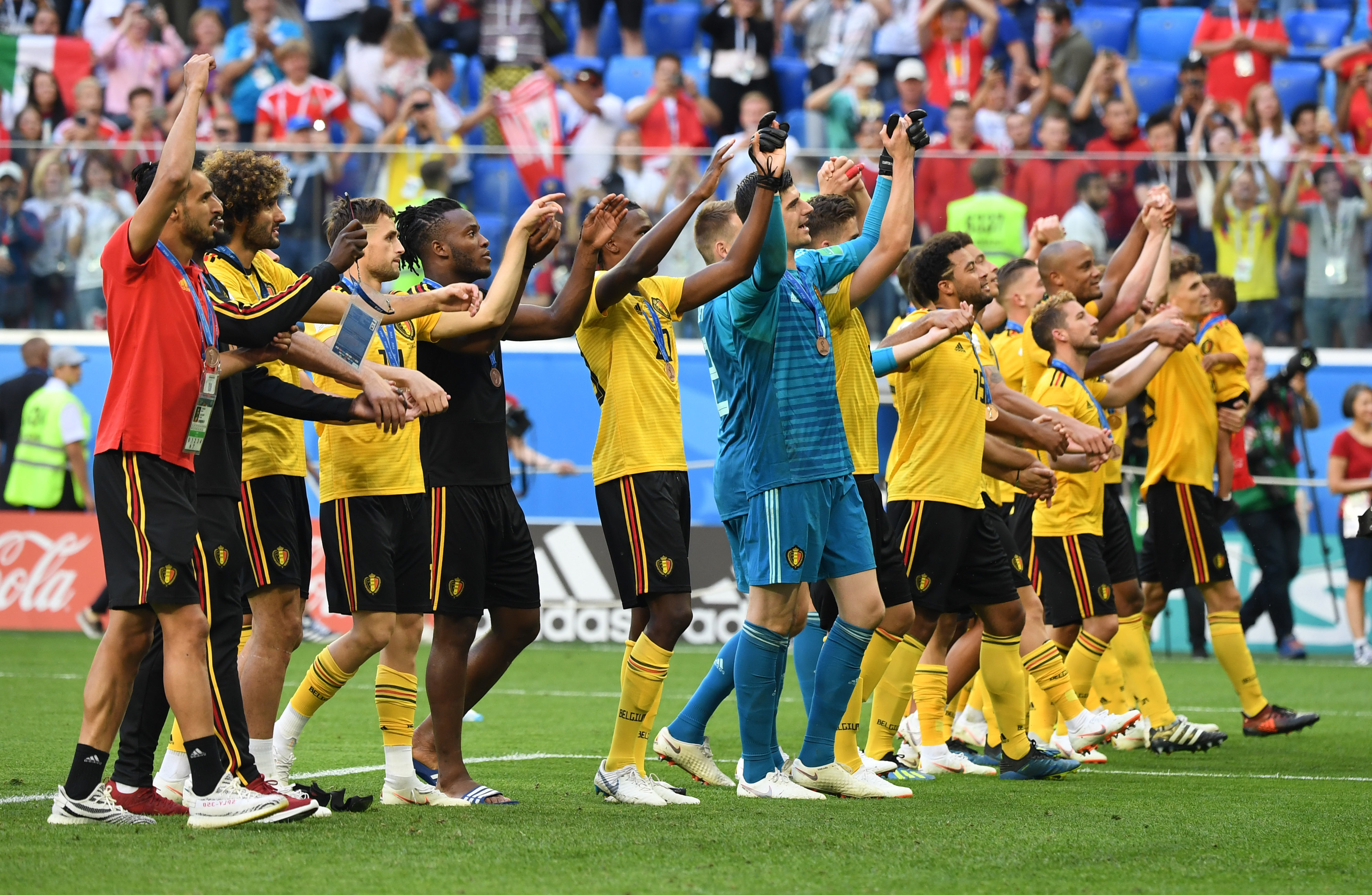 Opta全球俱乐部当前实力榜：阿森纳、拜仁、巴黎前3，维拉第6（Opta最新俱乐部实力排行：阿森纳、拜仁、巴黎占据前三，维拉位列第六）