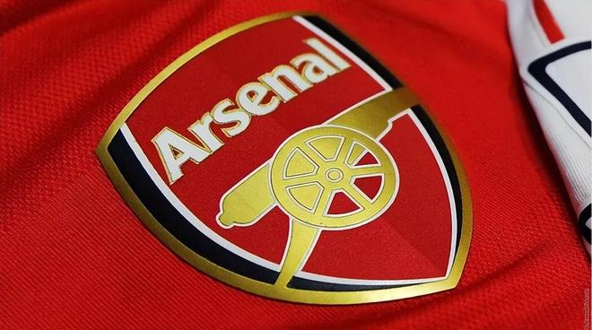 意甲三分制时代以来，米兰前14轮拿超过30分最终都排名前三（三分制以来，米兰首14轮拿到30+分的赛季最终均跻身前三）